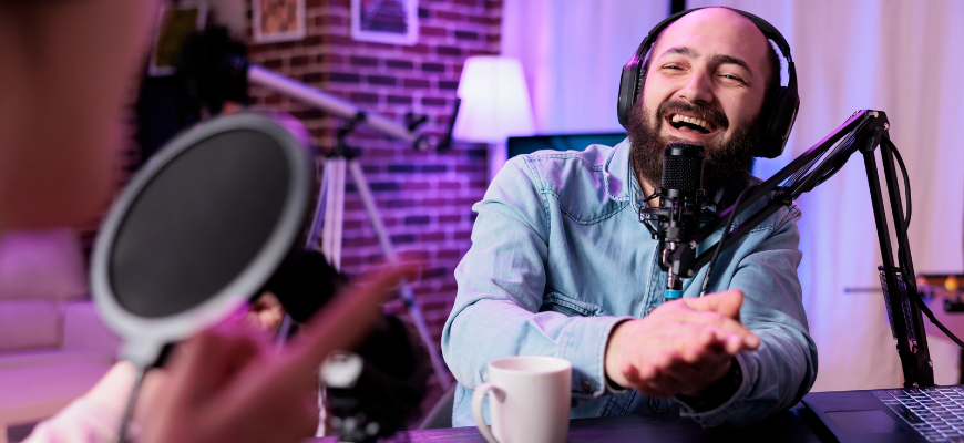 ¿Cómo Grabar un Podcast? | Guía Paso a Paso + Recursos Gratuitos